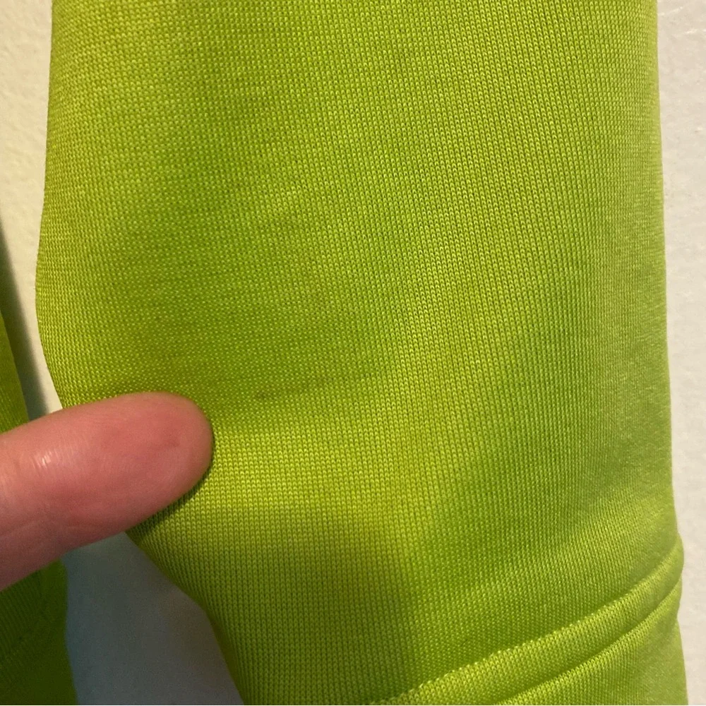 Under Armour this vibrant